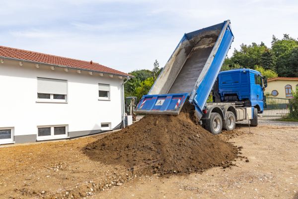 Garden Dirt Delivery in San Rafael